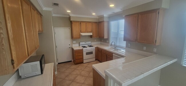 Photo - Really Cute 3 BR/ 2.5 BA Home in Beautiful Paseo Del Sol