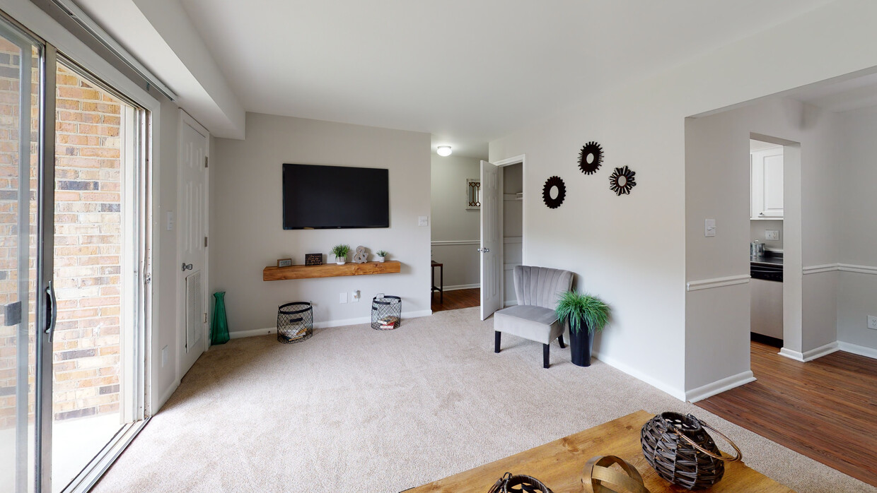 Photo - PineGate - Students save up to 10%! Apartments