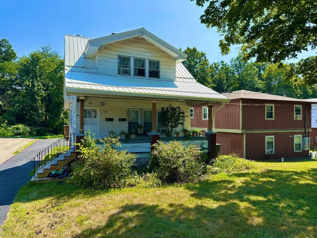 Building Photo - 119 Shields Rd Unit 2