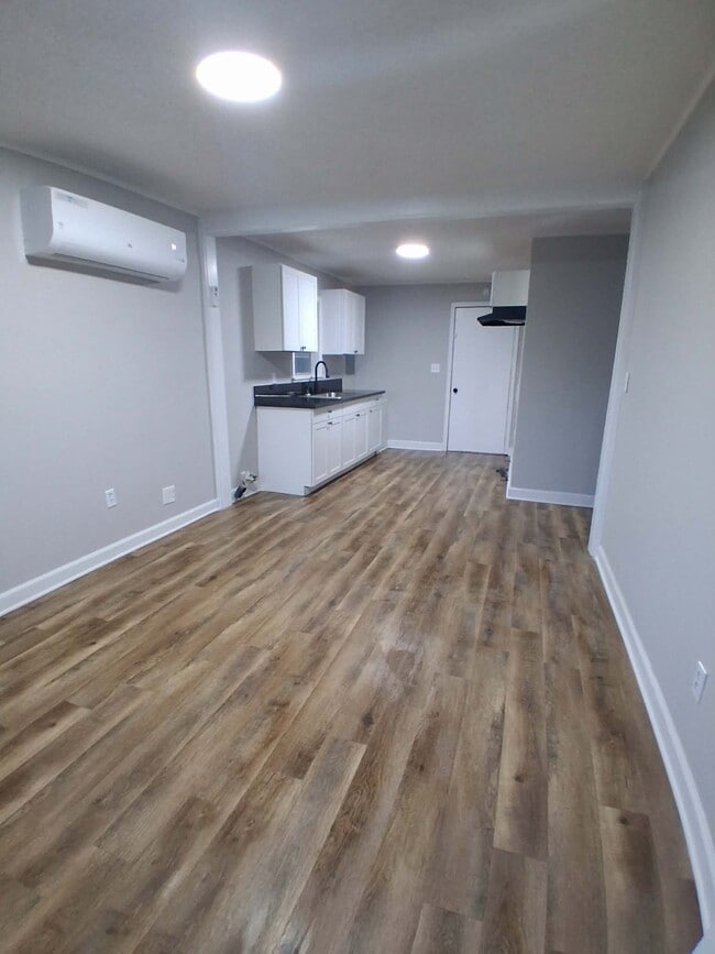 Photo - 710 Gay St