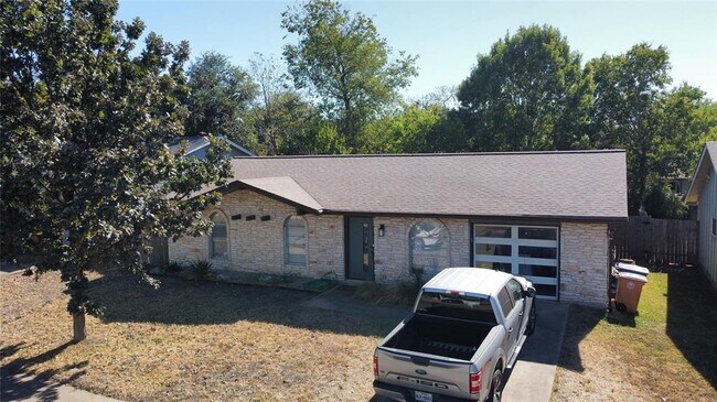 Photo - 2509 Cockburn Dr