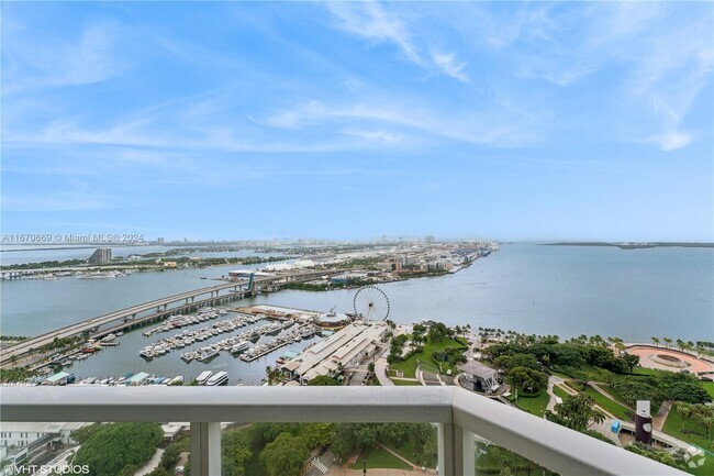 Building Photo - 244 Biscayne Blvd Unit 3903 Rental