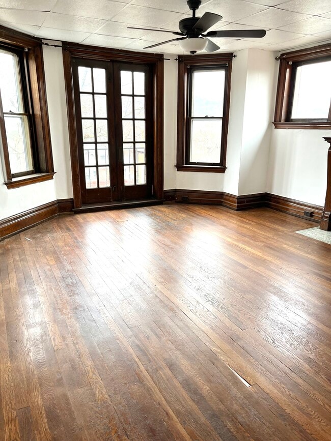 Photo - Alta Vista Apartments