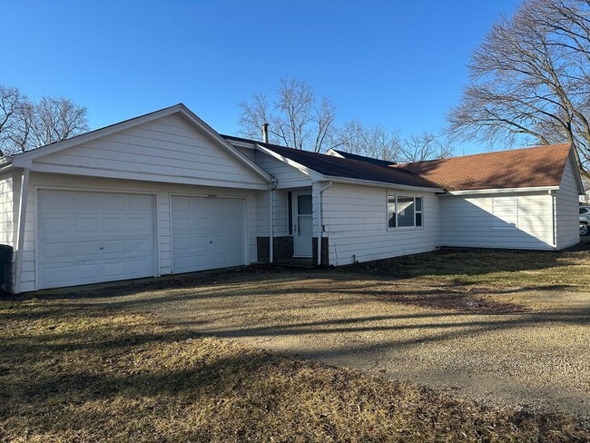 Building Photo - W3699 Springfield Rd