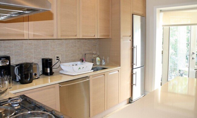 Photo - 74-33 64th Ln