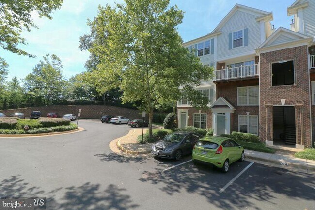 Photo - 12621 Fair Crest Ct Unit 303