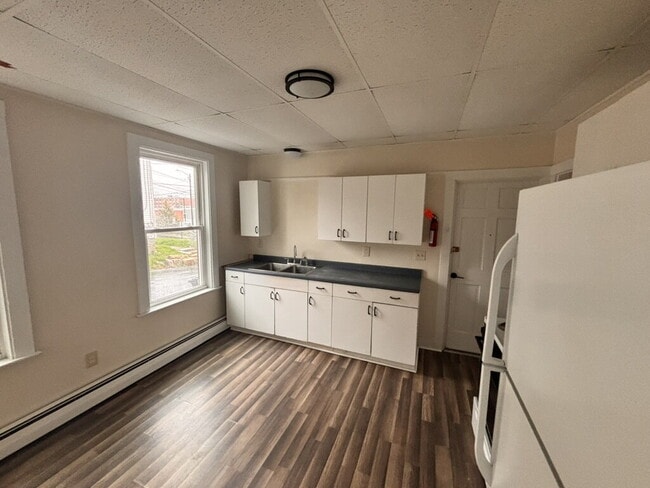 Photo - No more commute! Walk to BIW and Downtown Bath – Renovated 3BR Apartment with Parking! Unit 1