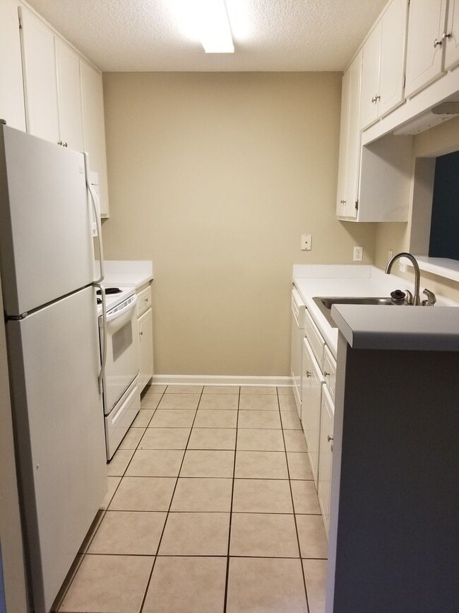 Photo - Foxchase Townhomes, Enterprise, AL