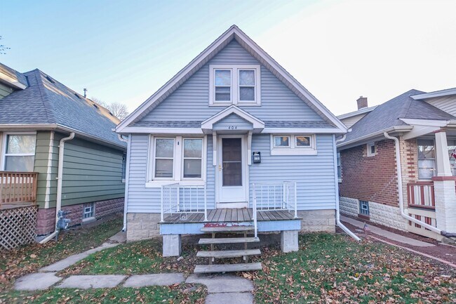 Photo - 404 S 60th St House