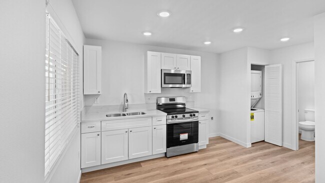 Building Photo - Valecrest Unit B Rental