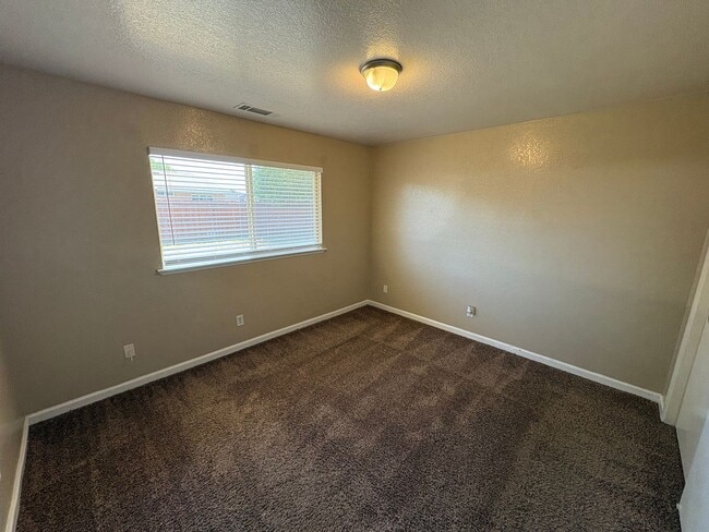 Photo - Charming Tulare home available now!