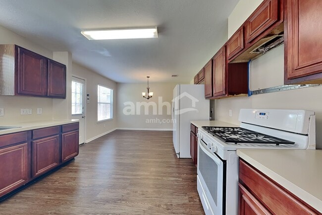 Photo - 19342 Little Pine Ln