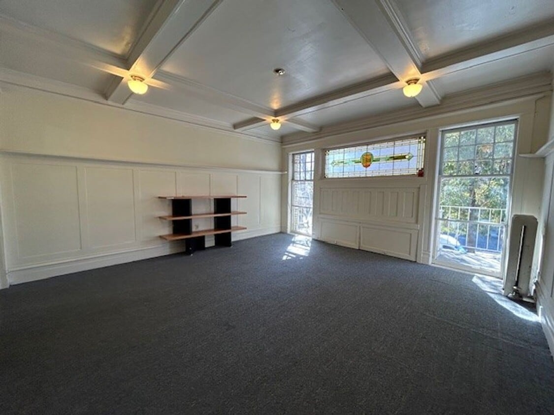 Spacious, Studio , One Bath Unit. - Spacious, Studio , One Bath Unit.