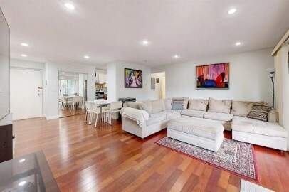 Building Photo - 383 Langley Rd Unit 3