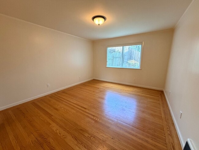 Photo - Charming Single Family House Across from McLaren Park