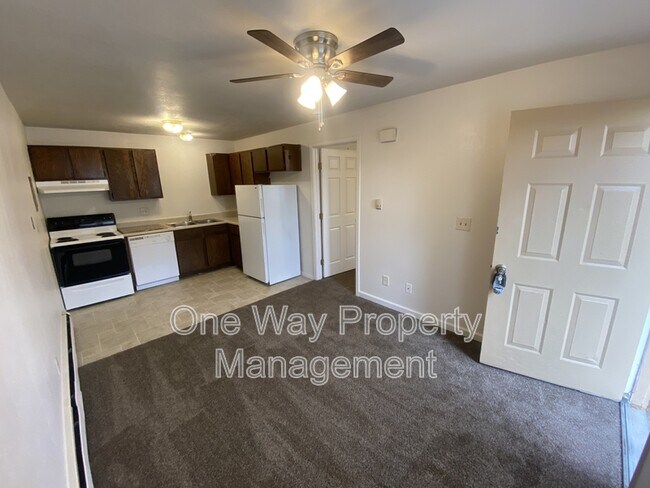 Photo - 723 26th Ave