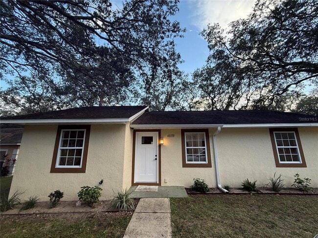 Photo - 40233 Palm St