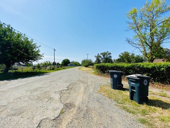 Photo - 9635 Titan Rd