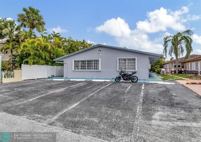 Photo - 1938 NE 7th St Unidad 1