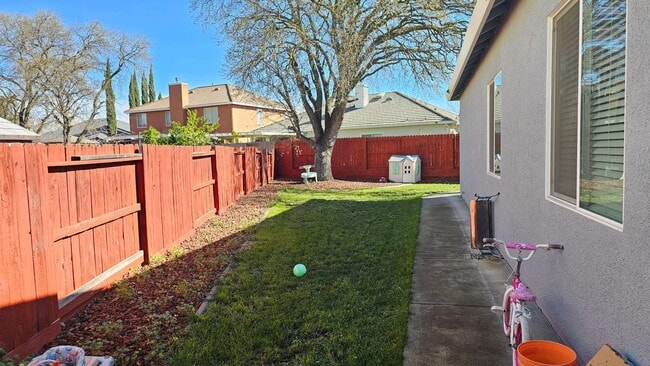 Photo - 9641 Darley Way