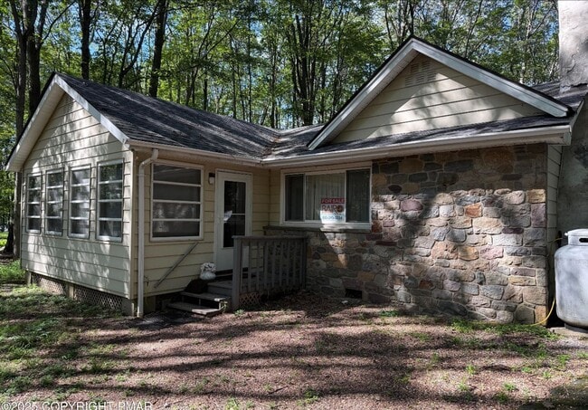 Building Photo - 3 Bed Cozy Ranch Rental