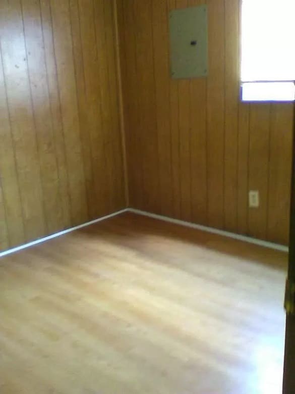 Building Photo - 1900 Agler Rd Rental