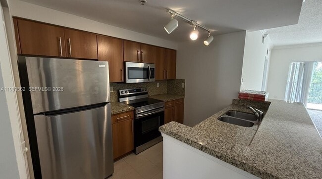 Photo - 5800 W Sample Rd Unit 307