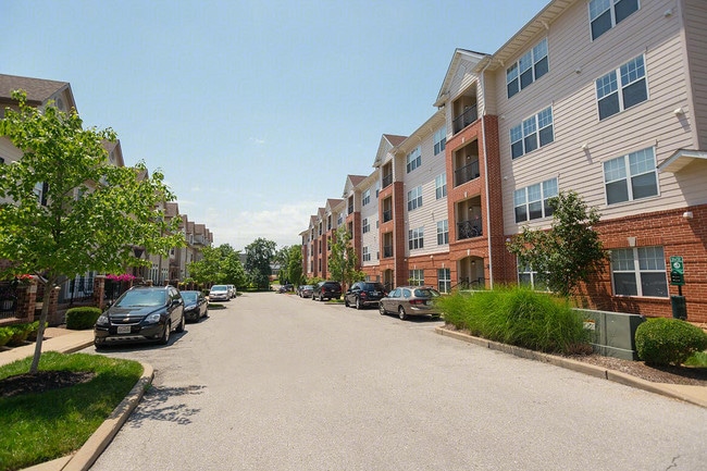 Kirkwood Station Plaza Apartments