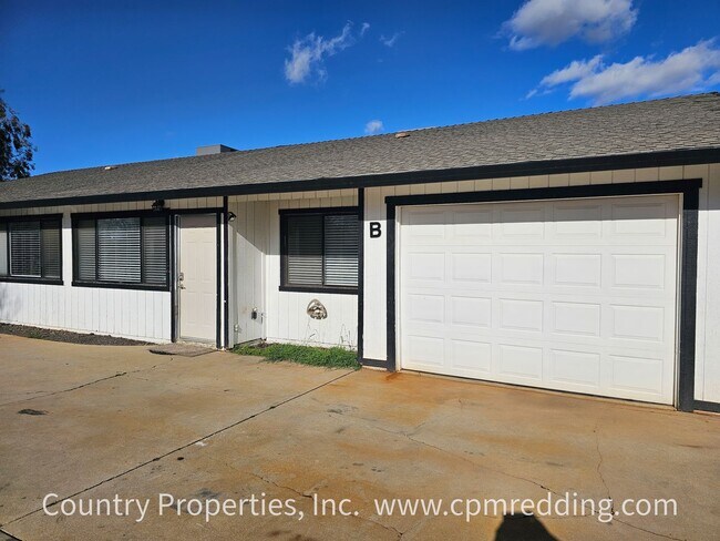Building Photo - 19746 Brokeoff Mountain Pl Unit B