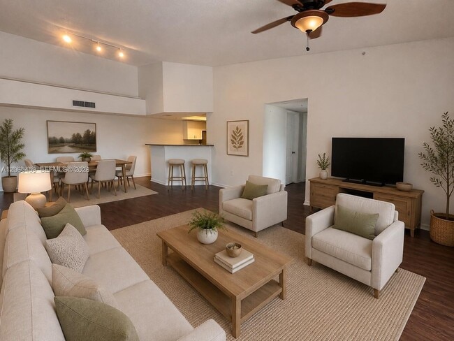 Building Photo - 5025 Wiles Rd Unit 303