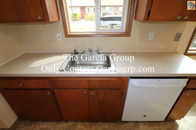 Photo - 581 Holmes Ln Unit #25
