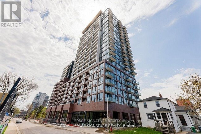 Photo - 28 Ann St Unit 1805