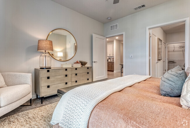 2BR, 2BA - 1,078SF - B2 Floorplan