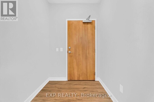 Photo - 340 Plains Rd E Unit 302