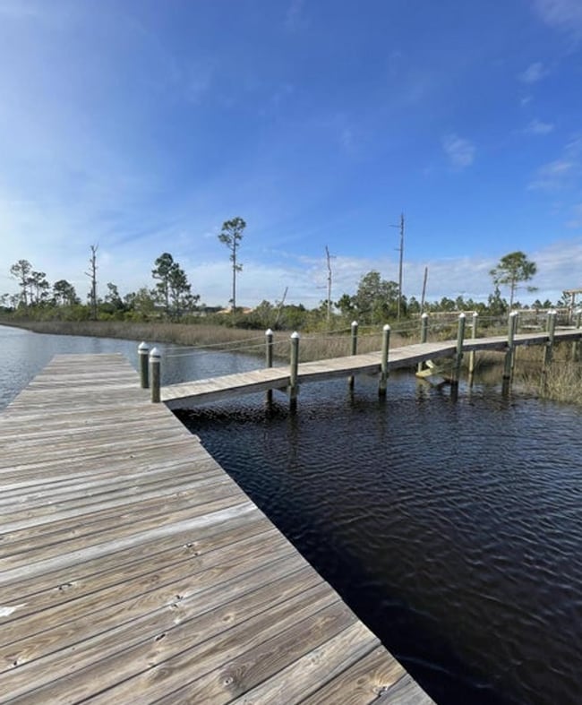 Photo - 1007 Bayside St