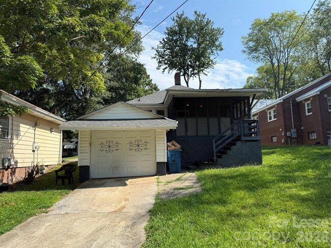 917 Lincolnton Rd