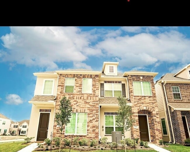 Building Photo - 15766 Loch Laggan Dr