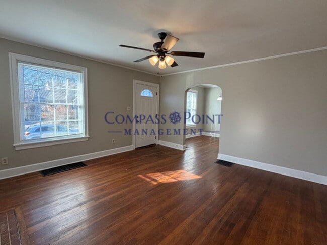 Photo - Welcome To Your New Home! FIRST MONTH'S RENT FREE!!