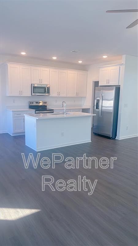 Photo - 3 Sandstone Dr