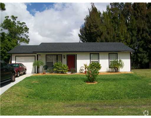 Building Photo - 1050 SW Fenway Rd Rental