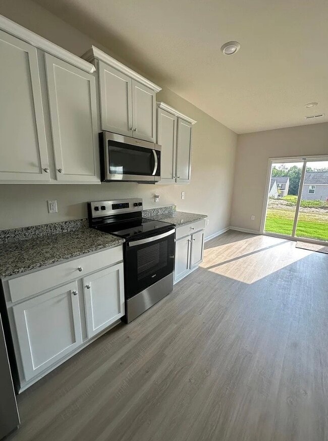 Photo - 2222 Transatlantic Ave