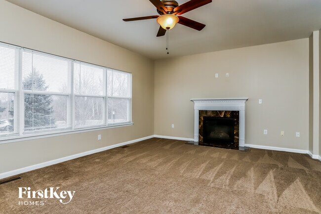 Photo - 700 Phoenix Way