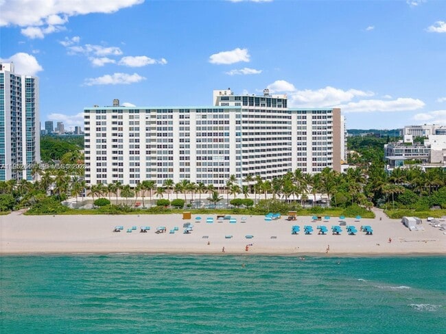 Photo - 2899 Collins Ave Unidad 1502