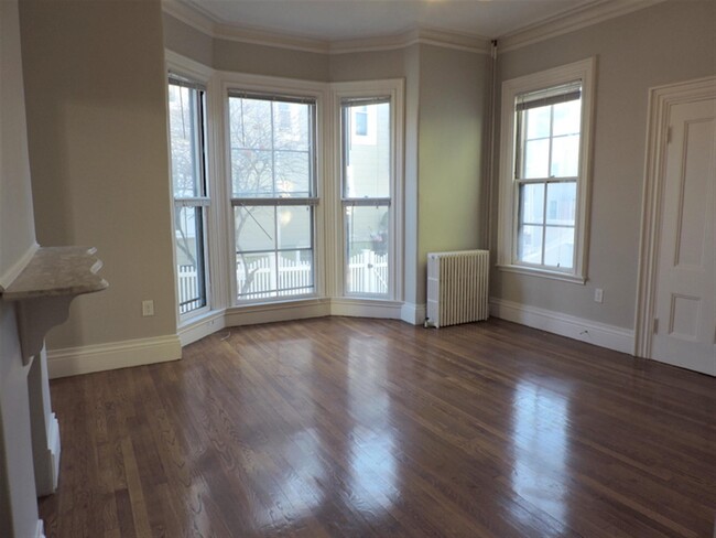 Photo - 13 Pleasant St Apartments Unit 1
