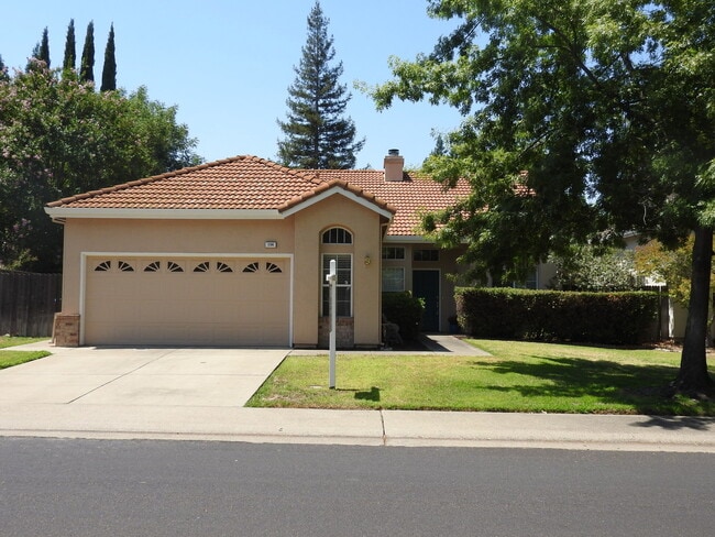 Photo - 154 Elkins Cir House