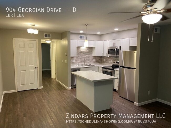 Photo - 904 Georgian Dr Unit D