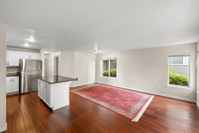 Photo - 3043 14th Ave W Unit #A