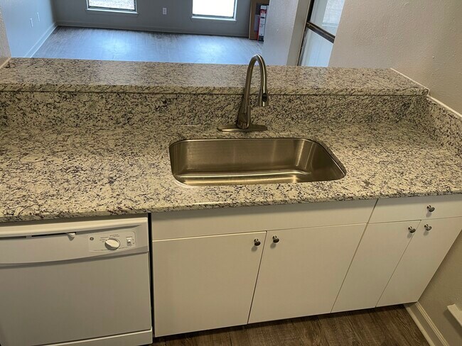 Photo - 500 NW 1st St Unit 2A