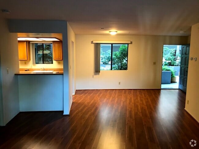Building Photo - 1830 N Verdugo Rd Unit 109 Rental