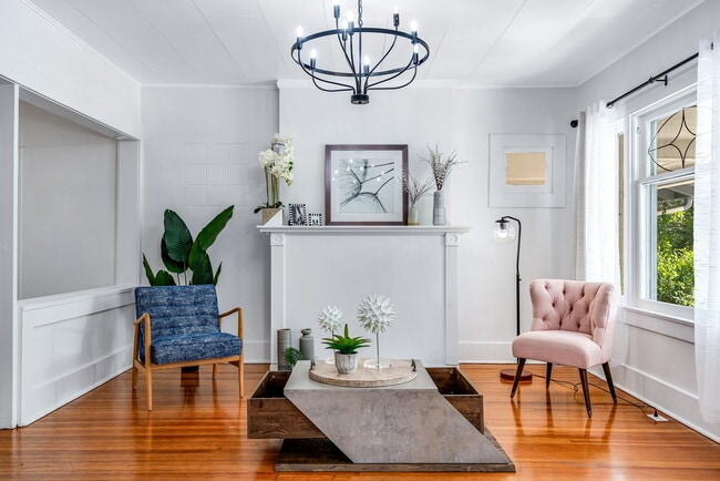 Photo - 1478 S University Blvd Casa